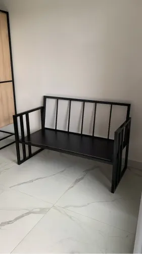Sofá estilo industrial (sem estofado)