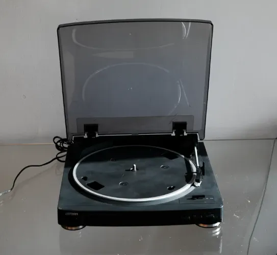 Toca disco Aiwa