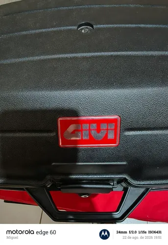 Bauleto da marca givi 27lts novo