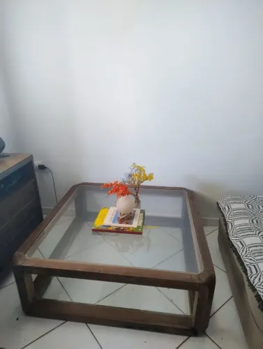 Mesa de centro madeira maciça