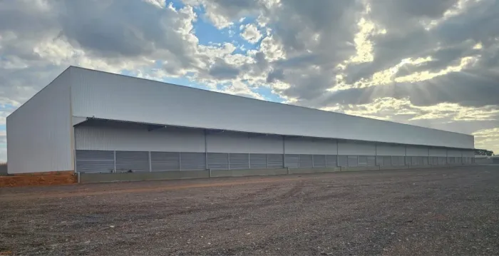 Galpão Logístico para locação com 6000m² pé dir 11 mts, cobertura com 20 docas, ótima opor
