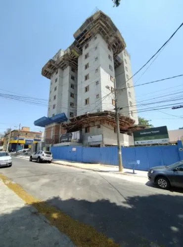 LINDA COBERTURA EM PREDIO INDIVIDUAL 02 QUARTOS NO SANTA BRANCA EM BH