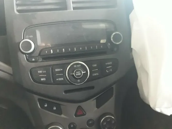 Rádio original Chevrolet sonic