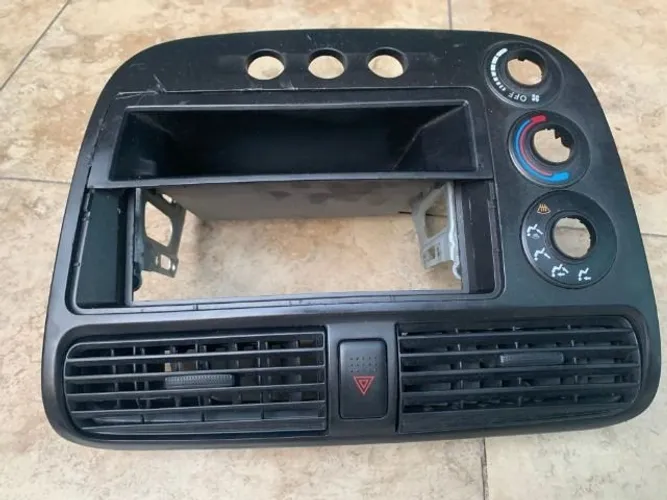 Moldura painel central honda civic 2001/2006 original