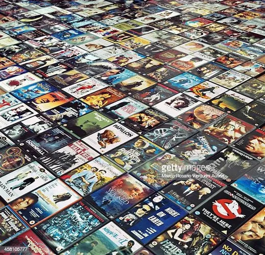 DVDs diversos a partir de 10 reais