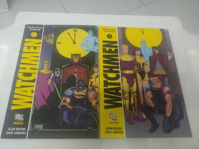 Revista Watchmen - Volumes 1 e 2