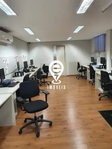 EXCELENTE SOBRADO PARA VENDA DE 5 DORMITÓRIOS NO JABAQUARA!