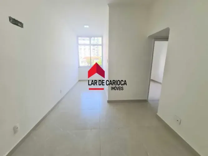 Ipanema - SALA e QUARTO com vaga de garagem na escritura