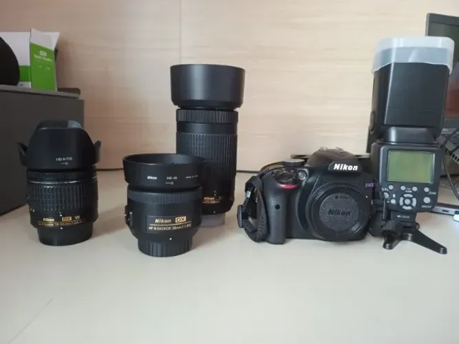 Câmera Nikon D3400 e acessórios