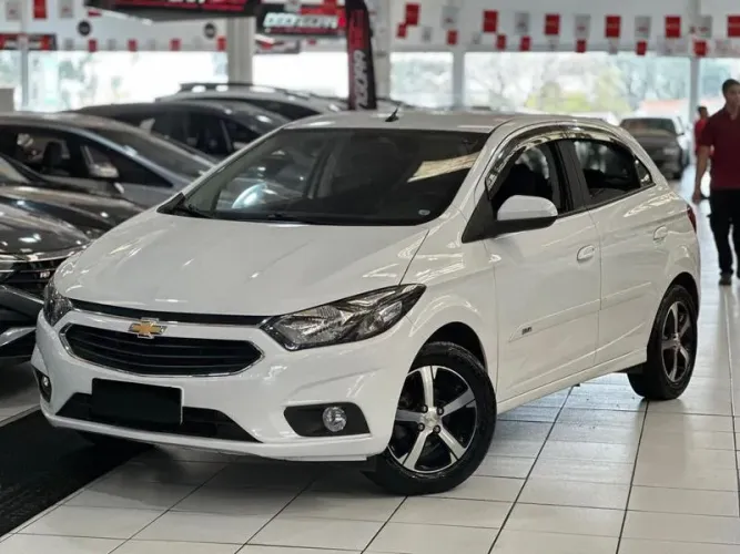 Chevrolet Onix Hatch LT 1.4 8V Flex Mec. 4P 2019