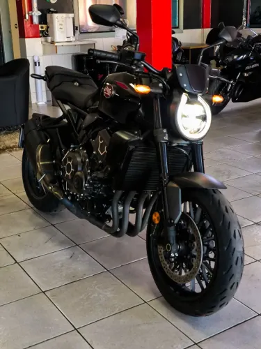 Honda CB 1000 R BLACK EDITION