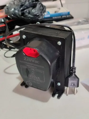 Transformador 5000va 110-220 ou 220-110, disponível com 12000 BTUs para pronta entrega.