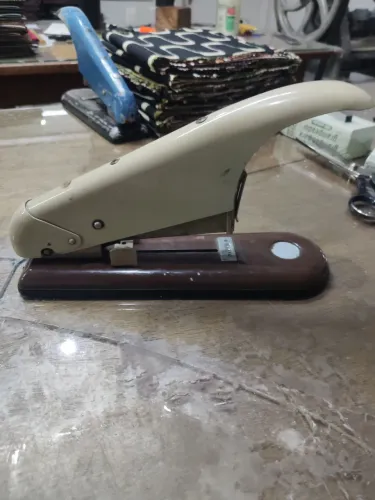 Grampeador rapid hd9