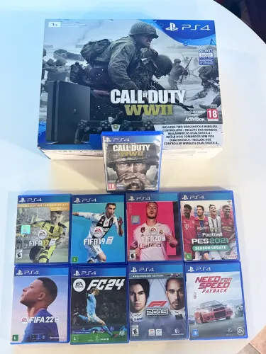 Playstation 4 Slim 1 TB + 2 controles