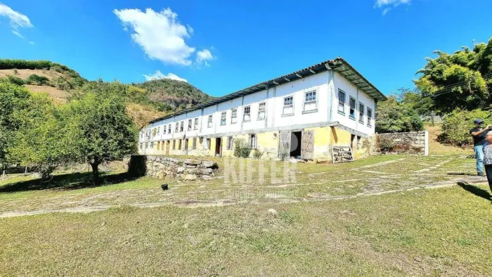 Fazenda com 10 quartos à venda, 1288000 m² por R$ 3.500.000 - Anta - Sapucaia/RJ