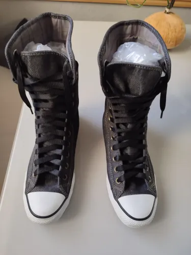 Tênis Allstar novo 