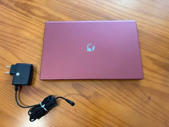 ? Notebook Positivo Motion Red Q4128C-S - leve, potente e prático para o dia a dia!