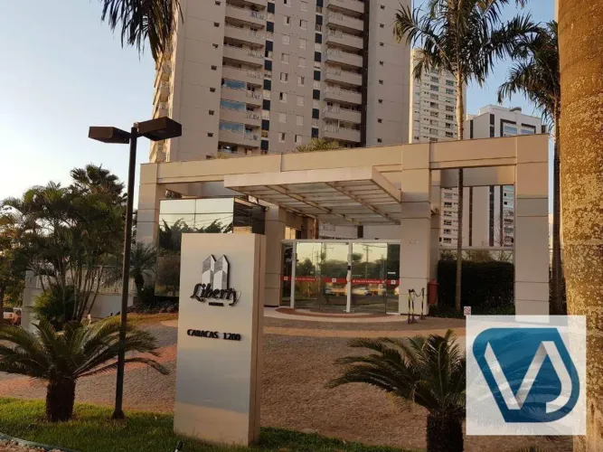 Apartamento com 3 dormitórios à venda, 77 m² por R$ 635.000,00 - Gleba Fazenda Palhano - L