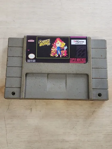 James Bond de snes