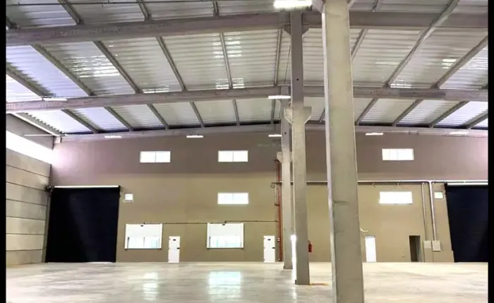 Galpão industrial vende ou aluga 