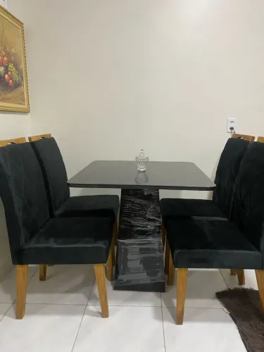 Mesa de Jantar 4 Cadeiras - várias cores disponíveis