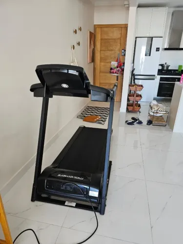 ? Esteira Movement R4i - Quase nova! Pouquíssimo uso, 110V