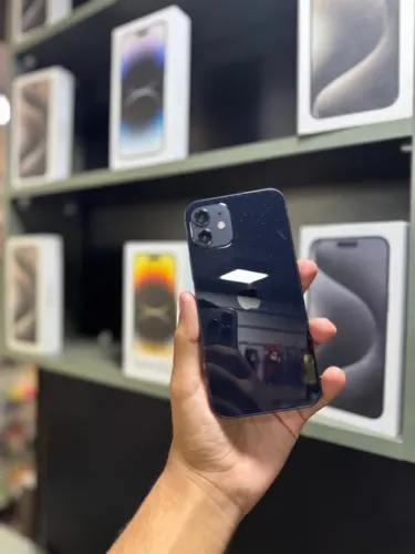 iPhone 12 64 gb Preto - Seminovo