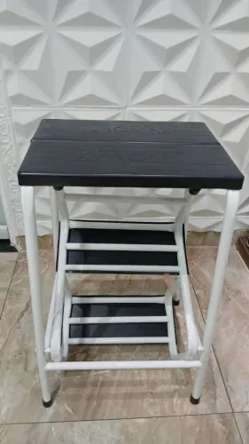 Banqueta escada 60.cm