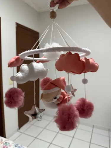 Móbile musical de berço ursinho na lua 