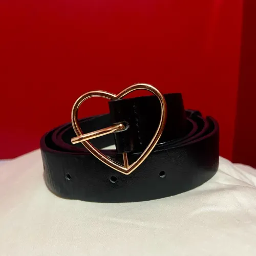 Cinto Feminino com Fivela de Coração Dourado