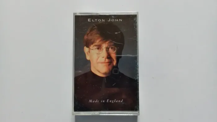 Fita K7 Elton John Made In England - Original Usada
