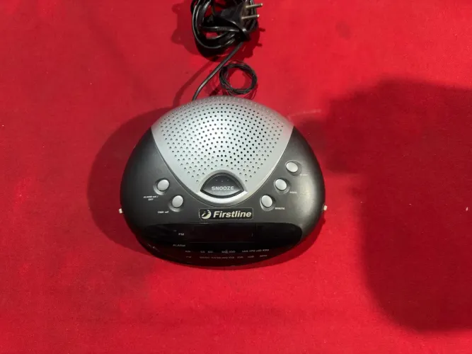 Radio relogio firstline
