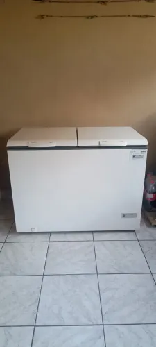 Freezer Branco Horizontal + 12 Grades de cerveja