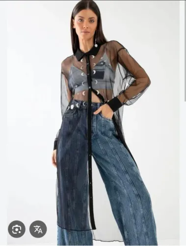 CAMISA LONGA PRETA LINDA