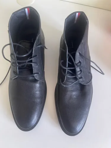 Botas Tommy Hilfiger Couro - Elegância e Conforto