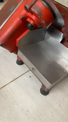 Máquina de Cortar Frios Filizola