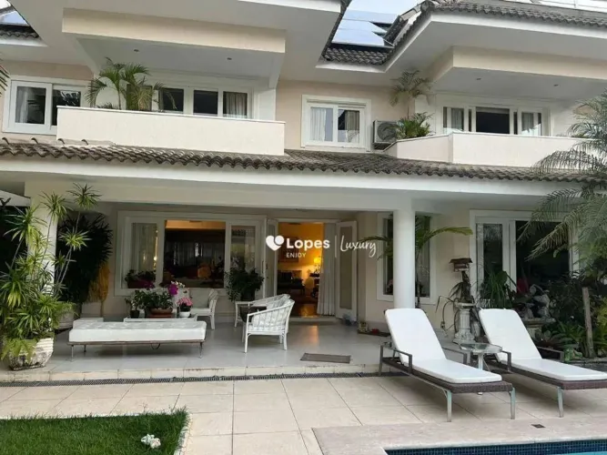 Casa com 4 dormitórios à venda, 536 m² por R$ 4.200.000,00 - Barra da Tijuca - Rio de Jane