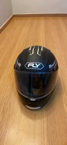 Capacete Fly NUNCA USADO NOVO