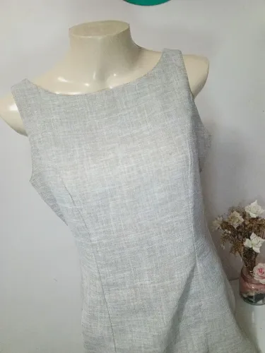Vestido de linho - alfaiataria tam. P brechó