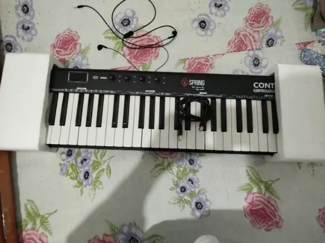 Controlador MID Spring 49 Teclas