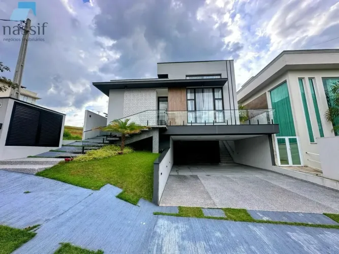 Bella Città - Casa no Condomínio Bella Città