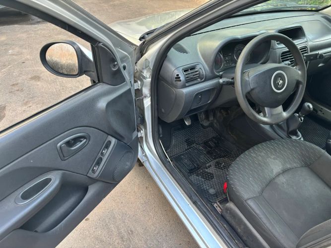 Imagem de Renault Clio Rn/alize/expr./1.0 Hi-power 16V 5P 2016