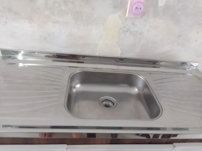 Pia inox 1, 20m 1 ano de uso