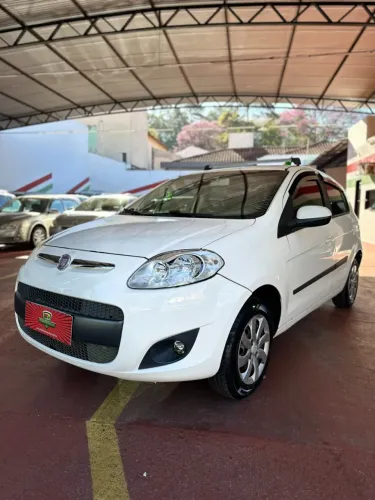 Fiat Palio Attractive 1.0 EVO Fire Flex 8V 5P 2013