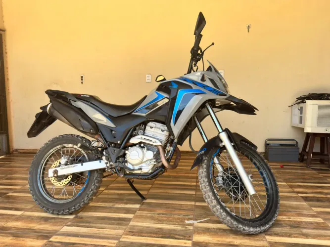 Moto Honda XRE 300