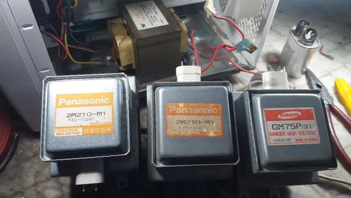 Vendo peças microondas 