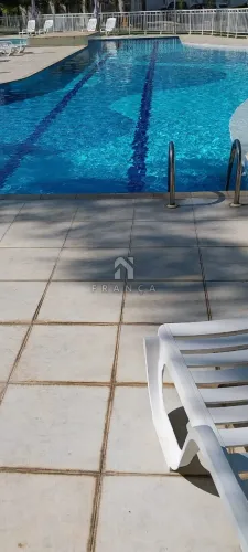 Condomínio Vert Ville no Jd. Santa Maria em Jacareí-SP Sobrado com 90m² com corredor later