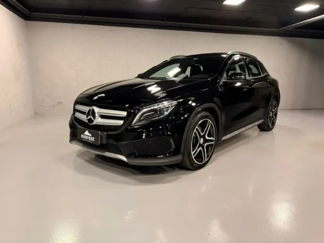 Mercedes-Benz GLA 250 Sport 2.0 TB 16V 4X2 211cv Aut. 2016