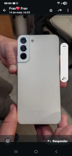 Vende se galaxS22+5g impecável carregador detalhe só na bandeja do chip para troca 