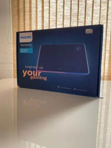 Mousepad com RGB e carregamento por indução ao lado